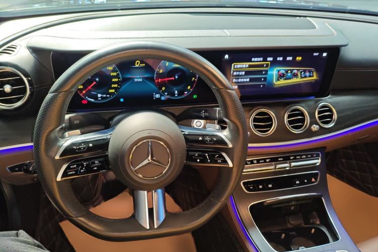 Used Mercedes-Benz E-Class 2021 Facelift E 260 L Sport Edition Center Console