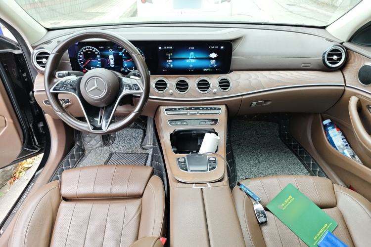 Used Mercedes-Benz E-Class 2021 Facelift E 260 L Center Console