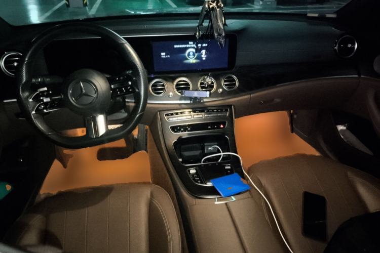 Used Mercedes-Benz E-Class 2021 E 260 Stylish Sports Edition Center Console