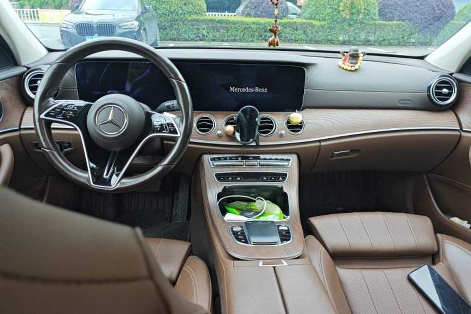 Used Mercedes-Benz E-Class 2021 Facelift E 260 L Sport Edition Center Console