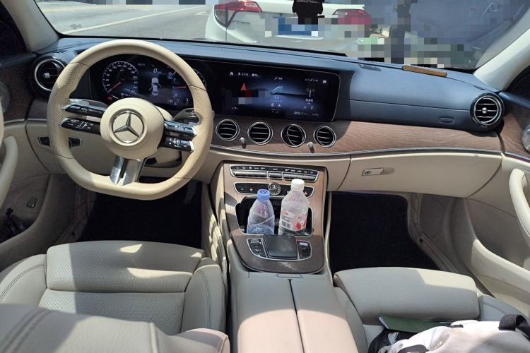 Used Mercedes-Benz E-Class 2021 Facelift E 260 L Center Console