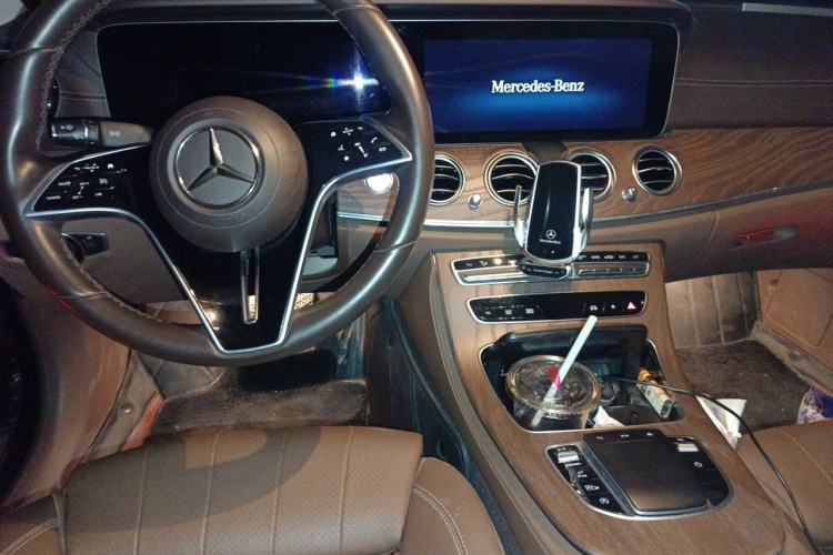Used Mercedes-Benz E-Class 2021 Facelift E 260 L Center Console