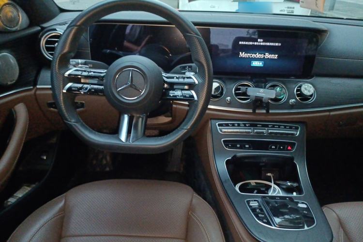 Used Mercedes-Benz E-Class 2021 Restyled E 300 L Sporty and Stylish Edition Center Console
