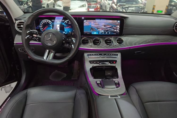 Used Mercedes-Benz E-Class 2021 E 300 L Sport Luxury Edition Center Console