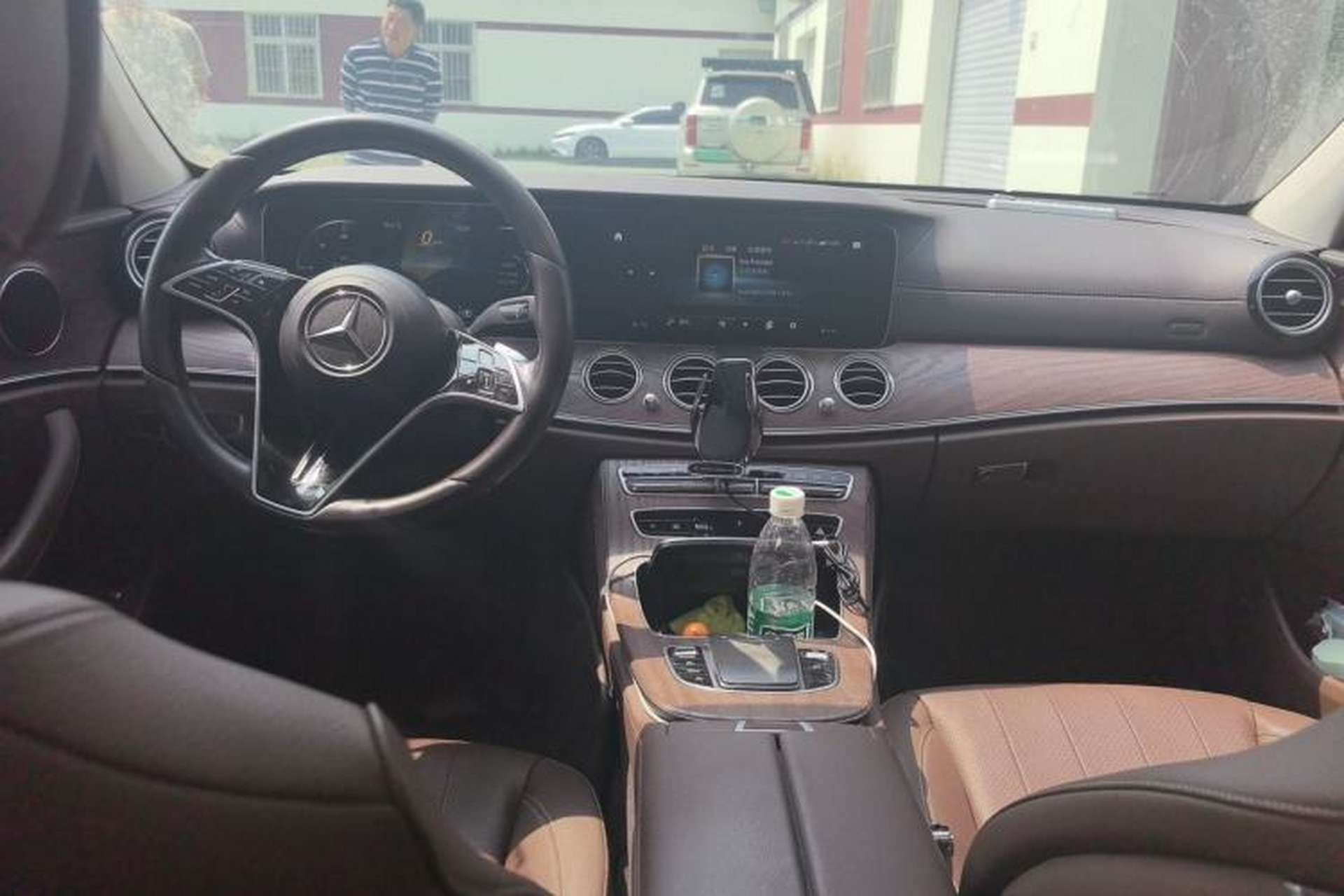 Used Mercedes-Benz E-Class 2021 Restyled E 300 L Sporty and Stylish Edition Center Console