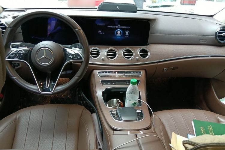 Used Mercedes-Benz E-Class 2021 E 300 L Stylish Model Center Console