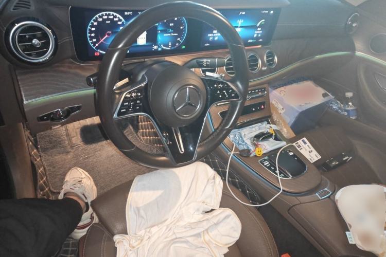 Used Mercedes-Benz E-Class 2021 Facelift E 260 L Center Console