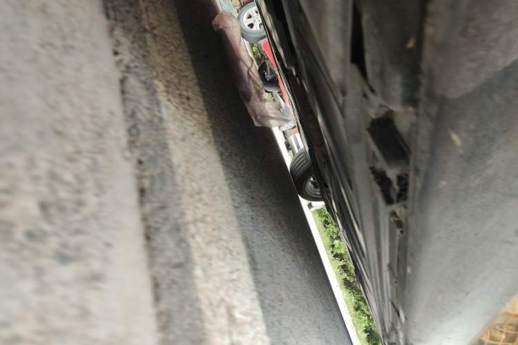 Used Mercedes-Benz E-Class 2021 Facelift E 260 L Chassis Front Left