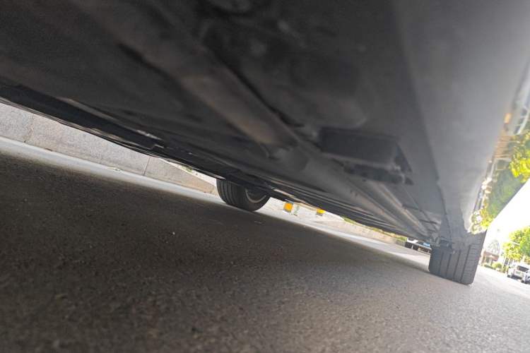 Used Mercedes-Benz E-Class 2021 E 300 L Luxury Model Chassis Front Left