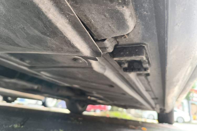 Used Mercedes-Benz E-Class 2021 E 300 L Sport Premium Edition Chassis Front Left