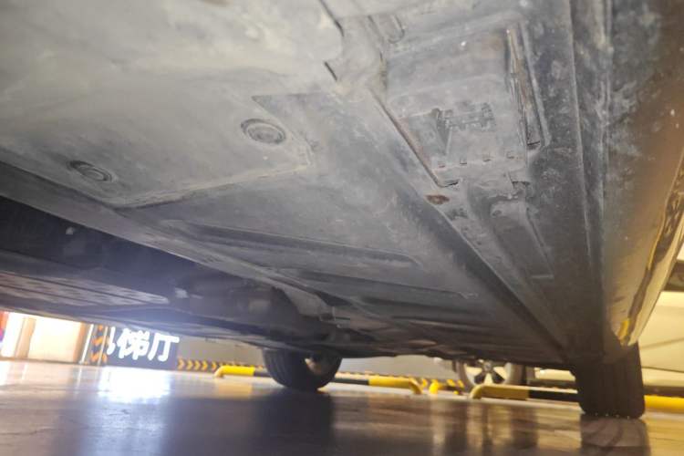 Used Mercedes-Benz E-Class 2021 Restyled E 260 Luxury Sports Edition Chassis Front Left
