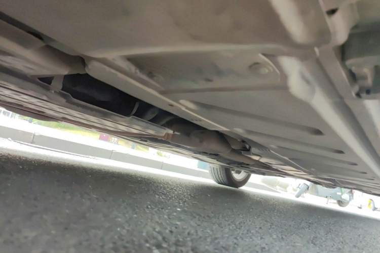 Used Mercedes-Benz E-Class 2021 Facelift E 260 L Chassis Front Left