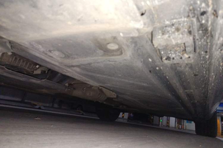 Used Mercedes-Benz E-Class 2021 Facelift E 260 L Chassis Front Left