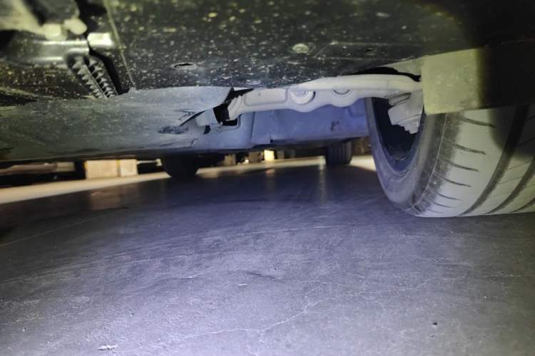 Used Mercedes-Benz E-Class 2021 Facelift E 260 L Sport Edition Chassis Front Left
