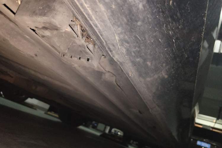 Used Mercedes-Benz E-Class 2021 Facelift E 260 L Chassis Front Left