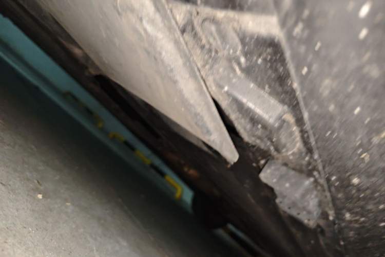 Used Mercedes-Benz E-Class 2021 E 300 L Premium Edition Chassis Front Left