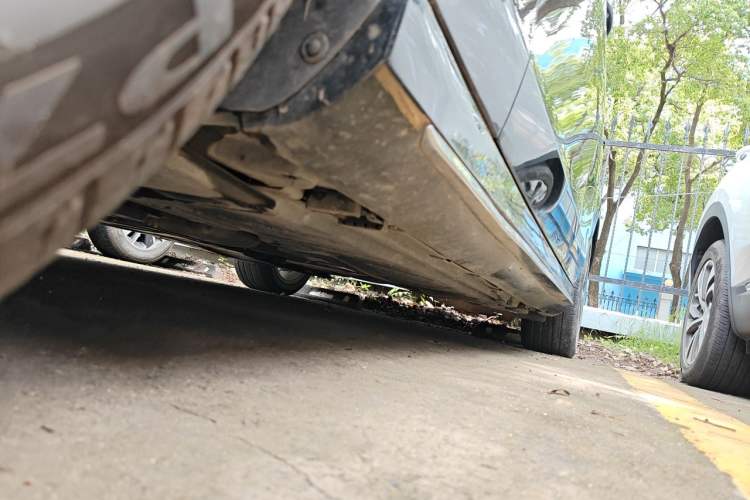 Used Mercedes-Benz E-Class 2021 E 300 L Sport Luxury Edition Chassis Front Left