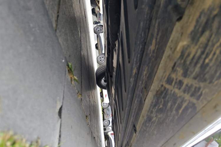 Used Mercedes-Benz E-Class 2021 Facelift E 260 L Sport Edition Chassis Front Left