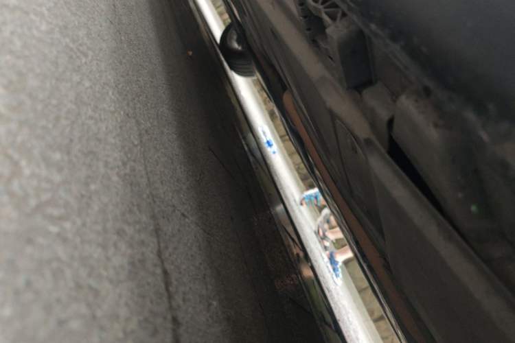 Used Mercedes-Benz E-Class 2021 E 300 L Sporty and Stylish Model Chassis Front Right