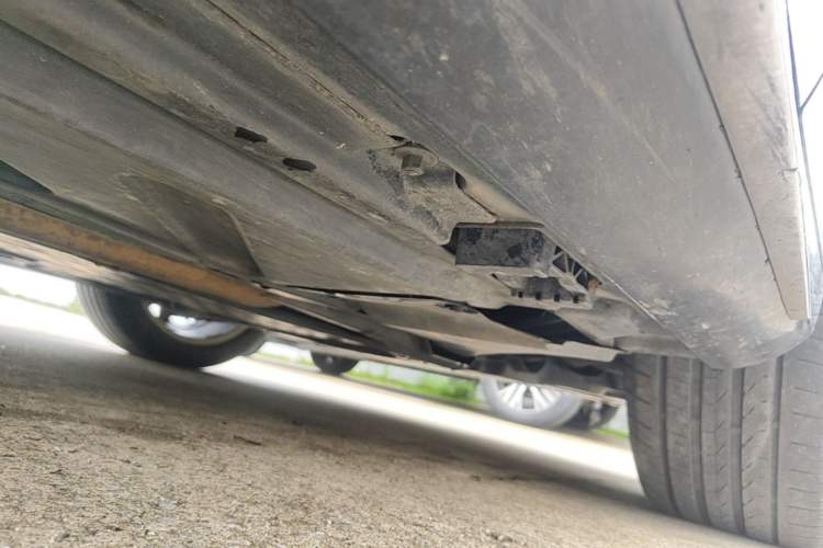 Used Mercedes-Benz E-Class 2021 E 300 L Sport Luxury Edition Chassis Front Right