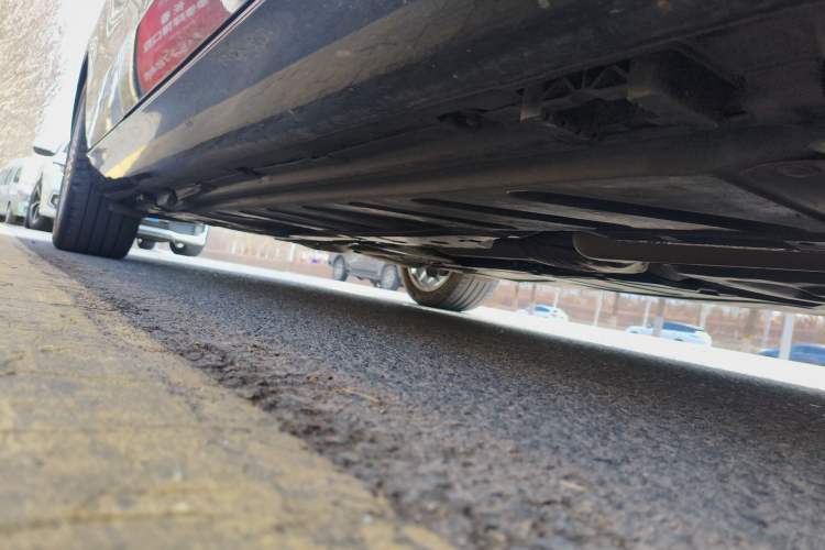Used Mercedes-Benz E-Class 2021 Restyled E 300 L Luxury Edition Chassis Front Right