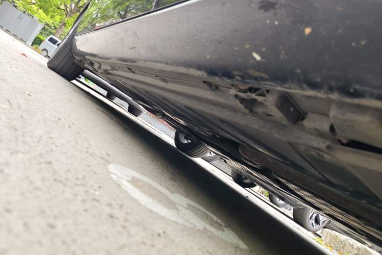 Used Mercedes-Benz E-Class 2021 Facelift E 260 L Chassis Front Right