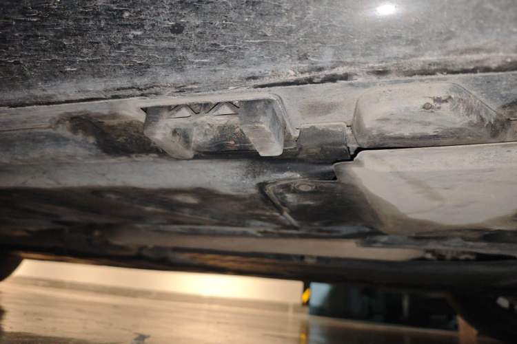 Used Mercedes-Benz E-Class 2021 Facelift E 260 L Chassis Front Right