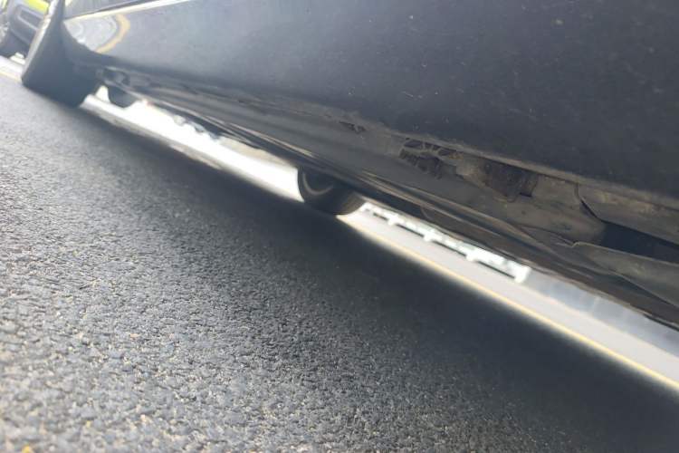 Used Mercedes-Benz E-Class 2021 E 300 L Premium Edition Chassis Front Right