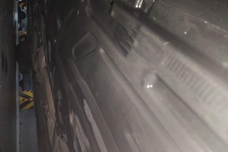 Used Mercedes-Benz E-Class 2021 E 300 L Luxury Model Chassis Rear Left
