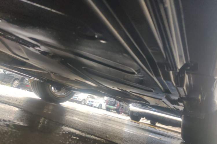 Used Mercedes-Benz E-Class 2021 E 300 L Stylish Model Chassis Rear Left
