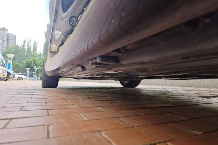 Used Mercedes-Benz E-Class 2021 E 300 L Premium Edition Chassis Rear Left