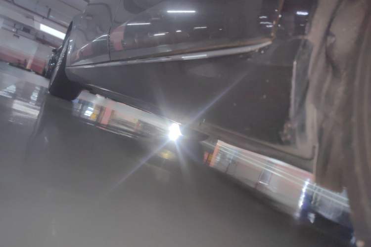 Used Mercedes-Benz E-Class 2021 E 300 L Luxury Model Chassis Rear Left