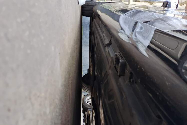Used Mercedes-Benz E-Class 2021 E 300 L Luxury Model Chassis Rear Left