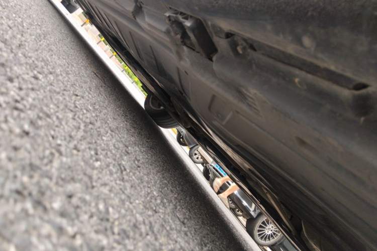 Used Mercedes-Benz E-Class 2021 E 300 L Luxury Model Chassis Rear Left