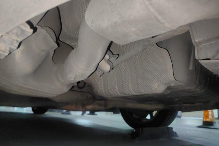 Used Mercedes-Benz E-Class 2021 E 300 L Sporty and Stylish Model Chassis Rear Left