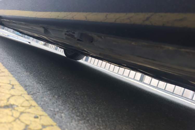 Used Mercedes-Benz E-Class 2021 E 300 L Premium Edition Chassis Rear Left
