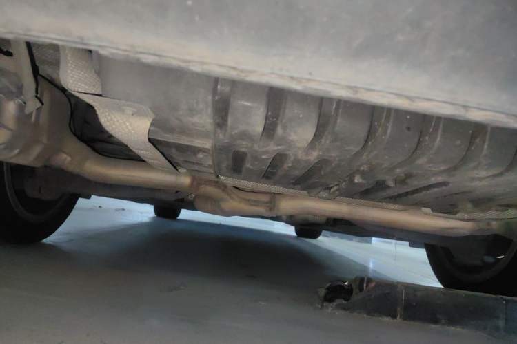 Used Mercedes-Benz E-Class 2021 E 300 L Sporty and Stylish Model Chassis Rear