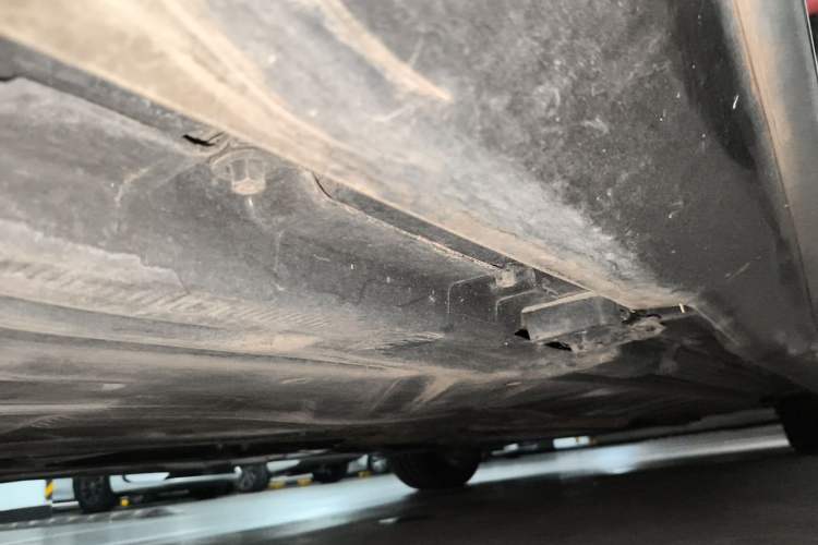 Used Mercedes-Benz E-Class 2021 E 300 L Sporty and Stylish Model Chassis Rear Right