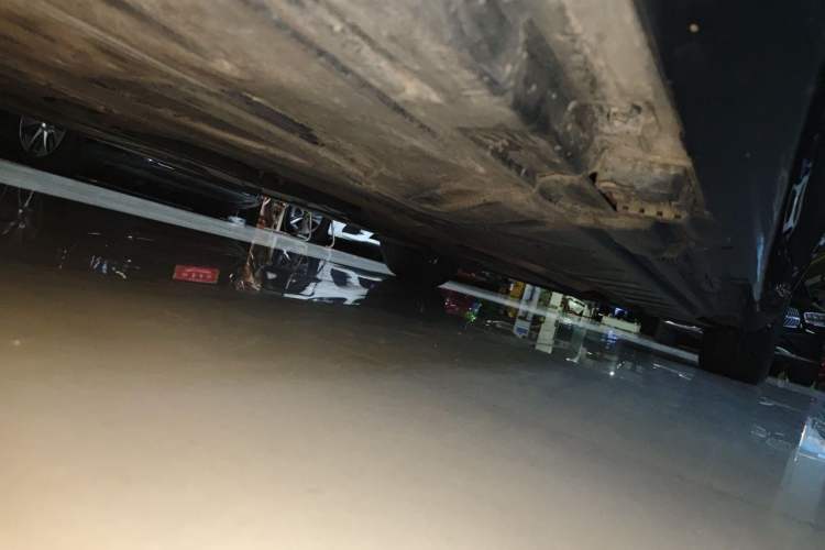 Used Mercedes-Benz E-Class 2021 E 300 L Luxury Model Chassis Rear Right