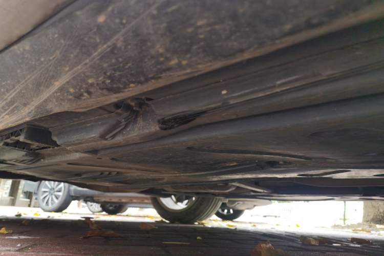 Used Mercedes-Benz E-Class 2021 E 300 L Sporty and Stylish Model Chassis Rear Right