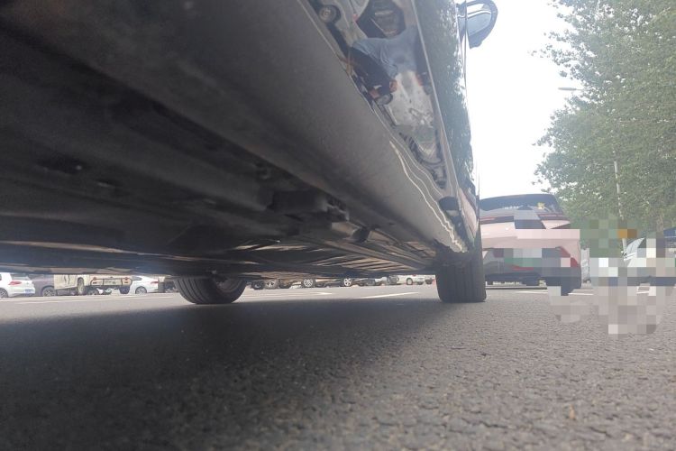 Used Mercedes-Benz E-Class 2021 E 300 L Sporty and Stylish Model Chassis Rear Right