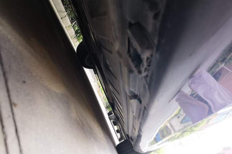 Used Mercedes-Benz E-Class 2021 E 300 L Premium Edition Chassis Rear Right