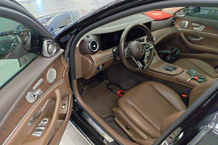 Used Mercedes-Benz E-Class 2021 Restyled E 300 L Luxury Edition Driver Seat