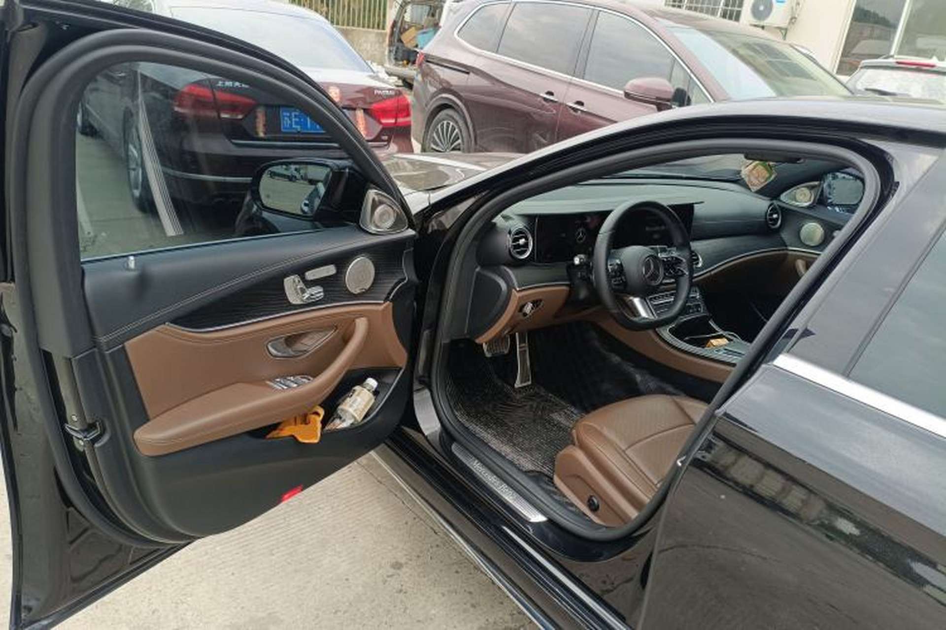 Used Mercedes-Benz E-Class 2021 Restyled E 300 L Sport Luxury Edition Driver Seat