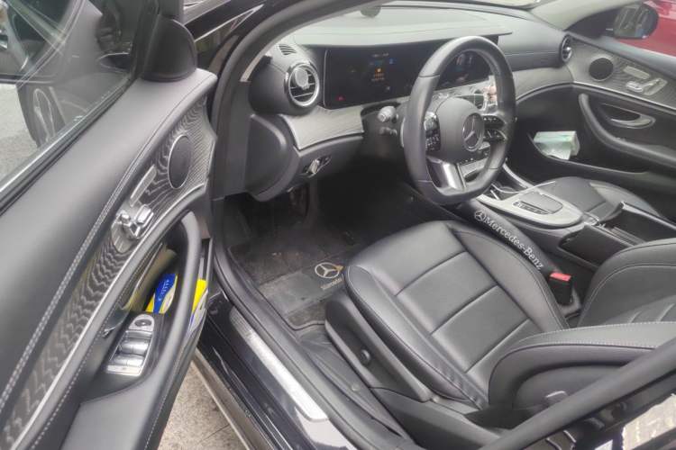 Used Mercedes-Benz E-Class 2021 Restyled E 300 L Sporty and Stylish Edition Driver Seat
