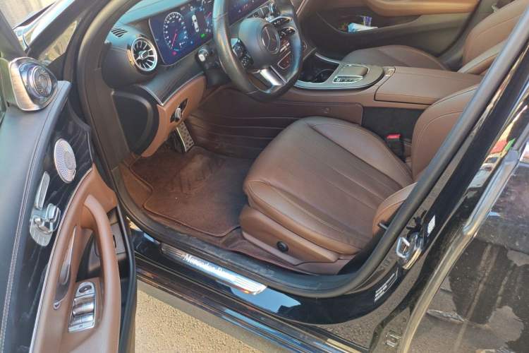 Used Mercedes-Benz E-Class 2021 E 260 Stylish Sports Edition Driver Seat