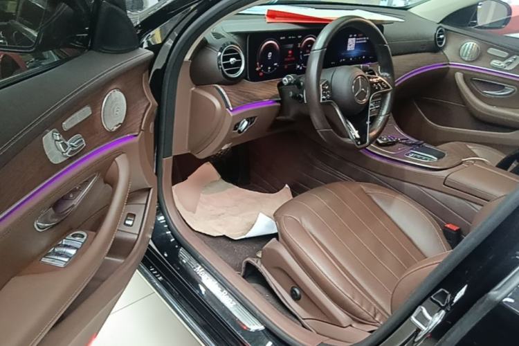 Used Mercedes-Benz E-Class 2021 Restyled E 300 L Luxury Edition Driver Seat