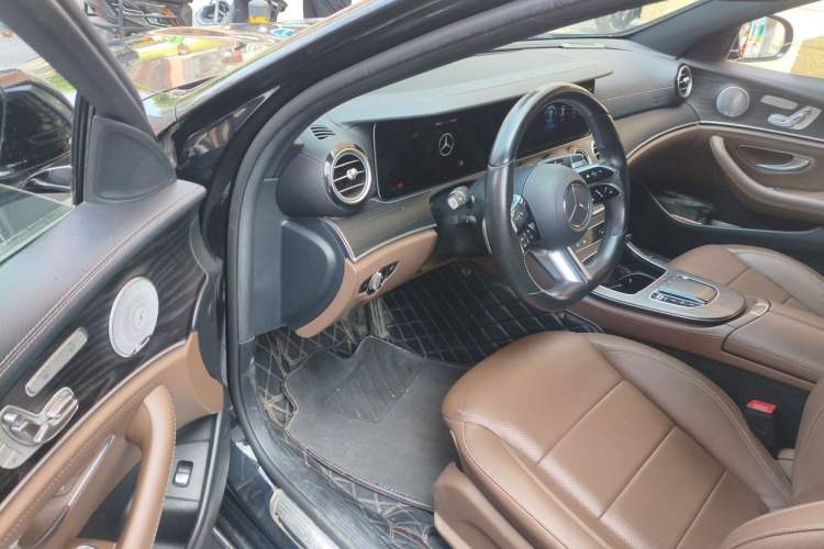 Used Mercedes-Benz E-Class 2021 Restyled E 300 L Sport Luxury Edition Driver Seat