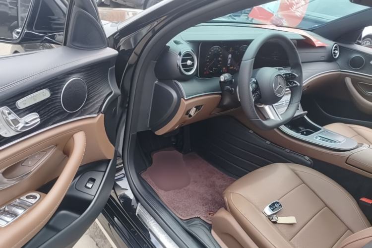 Used Mercedes-Benz E-Class 2021 Restyled E 300 L Sporty and Stylish Edition Driver Seat