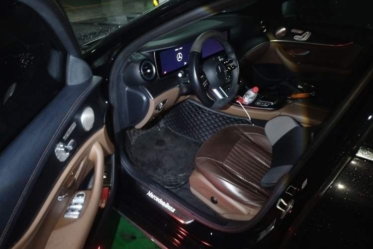 Used Mercedes-Benz E-Class 2021 Restyled E 300 L Sporty and Stylish Edition Driver Seat